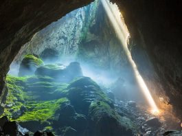 The world's largest cave