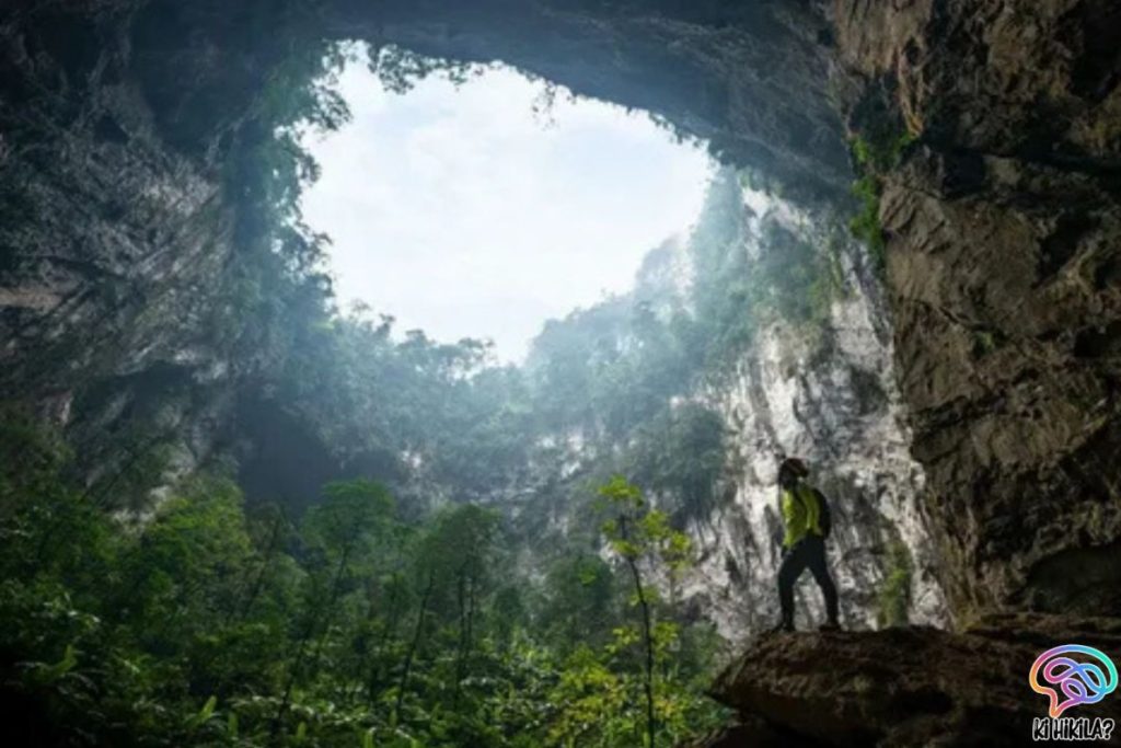 The world's largest cave